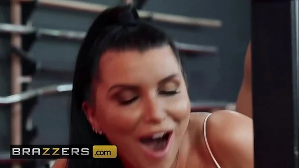 Big Butts Like It Big - (Romi Rain, Xander Corvus) - Spotting Her Ass - Brazzers