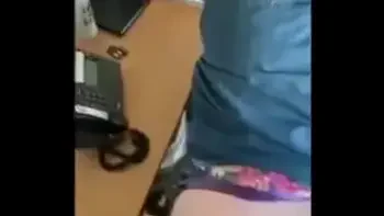 Cogiendo en el trabajo