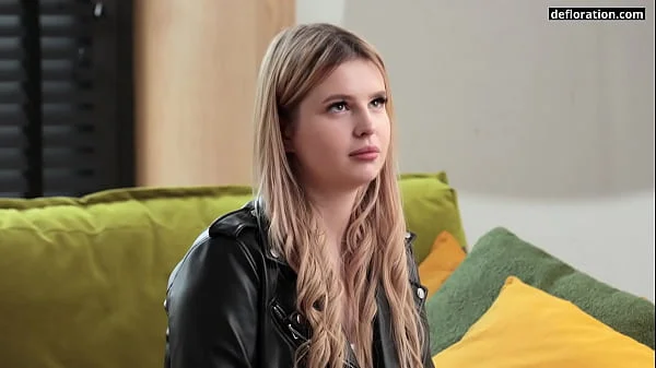 Liza Mon Cheri virgin masturbation and casting