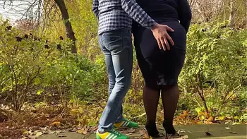 Favorite mother-in-law pisses like a mare next to her stepson