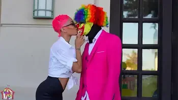 Jasamine Banks Gets Horny While Working At Barnes & Noble and Fucks Her Favorite Customer