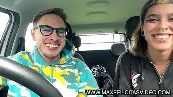 MAX FELICITAS SCOPA IN MACCHINA UNA FIAT PANDA MOON COMELALUNA RAGAZZA 18 ENNE ITALIANA