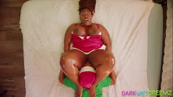 Santa's Elf Snatches Big Booty BBW Soul On Christmas| Preview | Darkwetdreemz.com