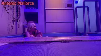 Fucking A Super Hot MILF Big Boobs and Big Ass Amber Jayne