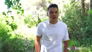 First FAKings is back: Latin beauty Korin looks for love & sex at the ULTIMATE blind date!