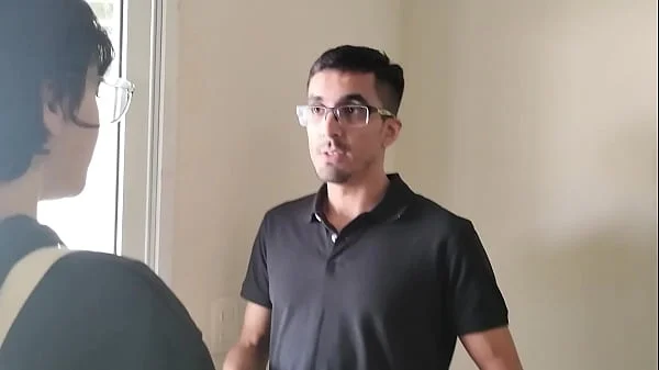 Kimiko went to visit a new room for rent and was not forgiven