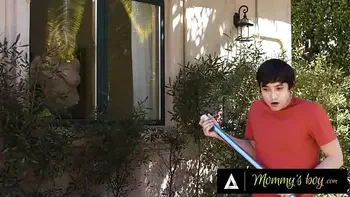 Lonely MILF Rachael Cavalli Teases A 18yo Boy With Her Huge Breasts! CUM ON TITS!