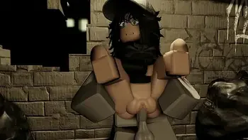 Girl Gets Fucked In The Back Alley