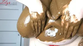 showing off my BIG boobs DEC 2023