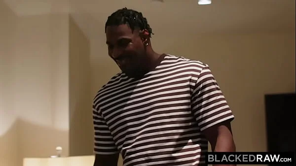 BLACKEDRAW Jessie Goes Airtight In Crazy 4-BBC Gangbang