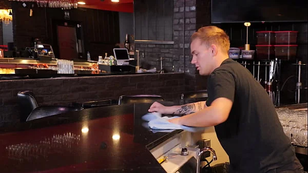 Barternder Finds Out MILF Pussy Is The Best Cum Rag