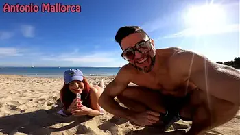 Picking Up A Big ASS CUBAN From The Public BEACH - Rosie Cage