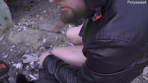 Russian blowjob at an abandoned construction site