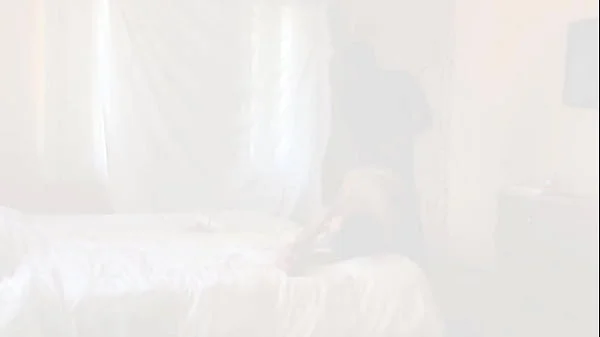 Peeping Tom catches Honeydip731 playing with her pussy!