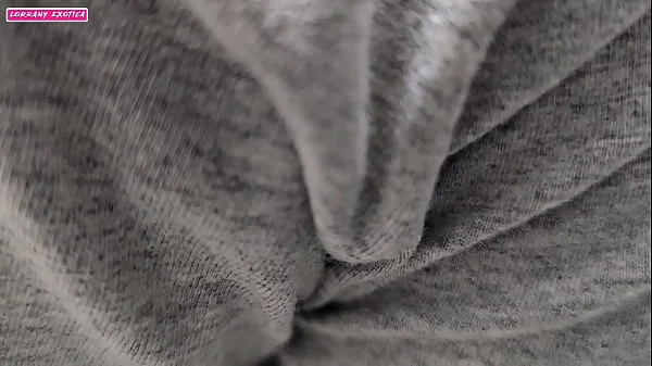 DEIXANDO MEU CUZINHO ROSINHA BEM MAS BONITO PROS MACHOS MIM FUDER COM MUITO MAS TEZAO