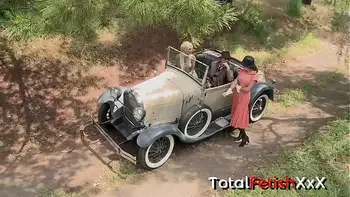 period costumes from the 1920's