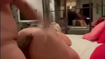 Monique Lima1 ESPOSA CACHORRA E CORNO AMIGO! CENA COMPLETA NOS NOSSOS XVIDEOS RED