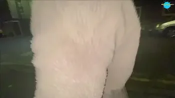 Street Girl flashing