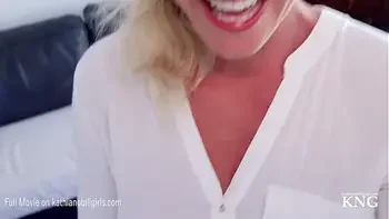 Feeling STEPMOMMY'S WET PUSSY!