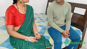 कोमल के पति ने अपने दोस्त को भेजा घर पर पत्नी बोली टकले अंकल चोदो मुझे जोर से