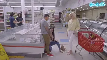 Amateur Teen Sucks Big Black Cock And Gets Fucked in Public BBC