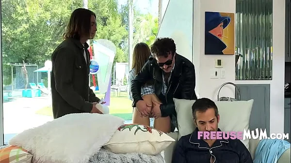 Thankful for Full Holes (Freeuse Family Celebrates With Gangbang) | FreeuseMum