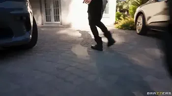 A Very Brazzers XXXmas Part 1 Jennifer White, Cubbi Thompson / Brazzers/ Enter XVPROMO on official site for discount