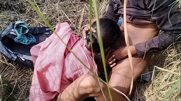 INDIAN SCHOOL CAUGHT WITH BOYFRIEND IN JUNGLE AND PUNISHED AS HARD FUCK BY BLACK INDIAN GUY
