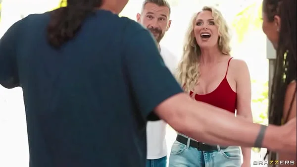 Morning Dick Phoenix Marie, Kira Noir / Brazzers/ Enter XVPROMO on official site for discount