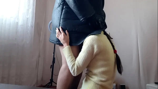 I fuck my stepdaughter in the mouth when no one is home