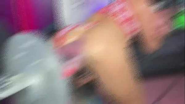 Extreme Anal Session, Fuckmachine alters the butthole