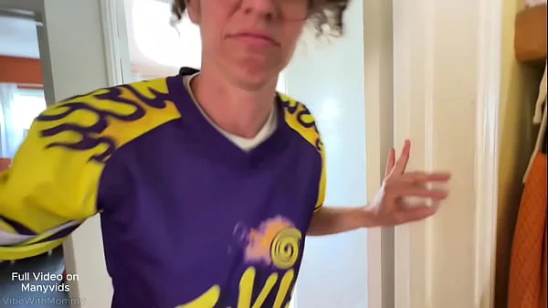 Stepmoms Clown College Application