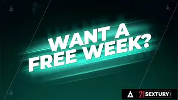 21 SEXTURY - Horny MILF Kitana Lure Gets Her Ass And Feet Fucked Until He Cums On Her Feet