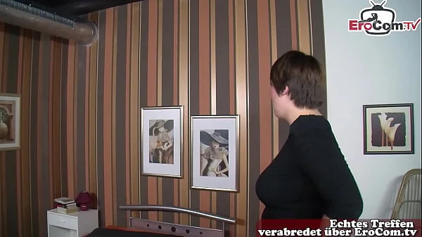 mollige deutsche stiefschwester wird gefickt vom stiefbruder