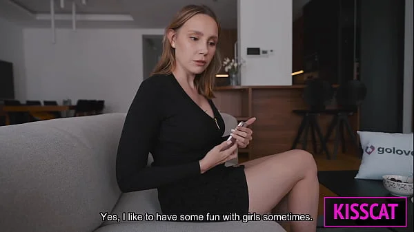 Shocking! Step Mom Seduces Step Son in Share Bed to Fuck Her Wet Pussy Naughty Lesson!