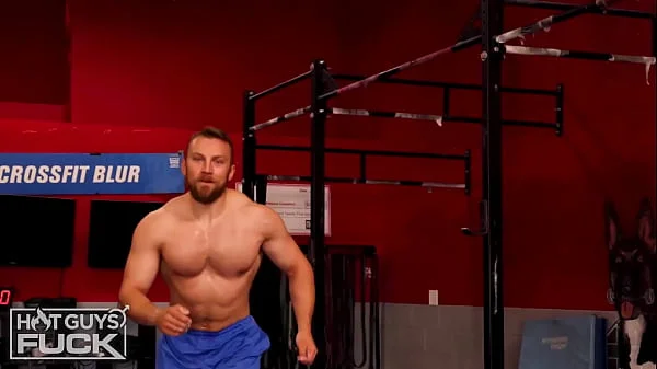 23yo College Football QB Jock Fucks Tiny Tight Fan Puss