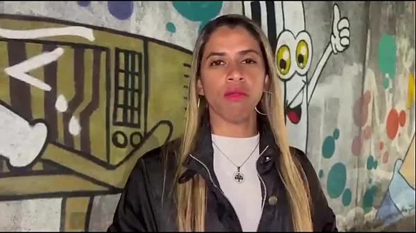 MINHA ESPOSA DANDO PRA OUTRO NA AREIA DA PRAIA