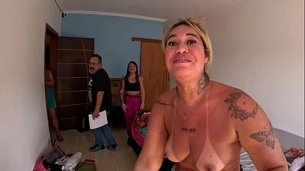Virou festa na mansão com muitas mulheres aprontando muito