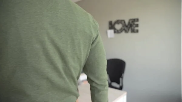 Colombian secretary Ashley Sanz gets a promotion with her beautiful ass! - Knock Knock Club