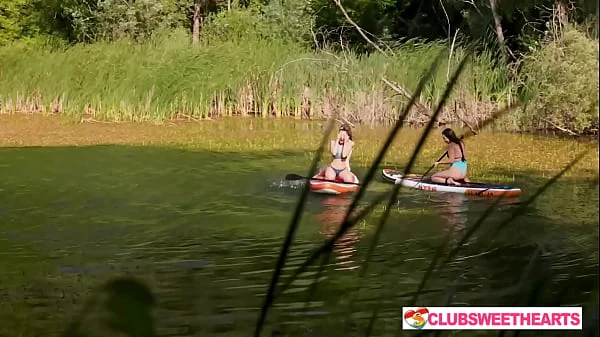3 Girls, 1 SUP at ClubSweethearts
