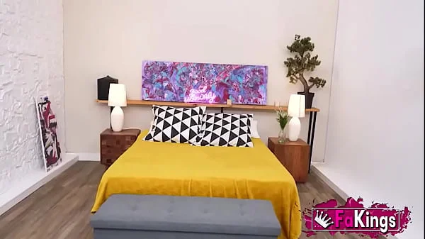 The porn begins, mature and young. Alice Biancci, Vanessa Colombiana, Lucia Bianco, and the redheaded student Astrid Ortiz. FAKings