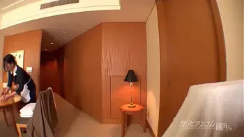 淫美熟女 ホテル客室係 1
