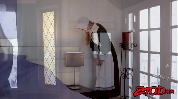 Amish minx Alexa Grace eaten out before banging facial