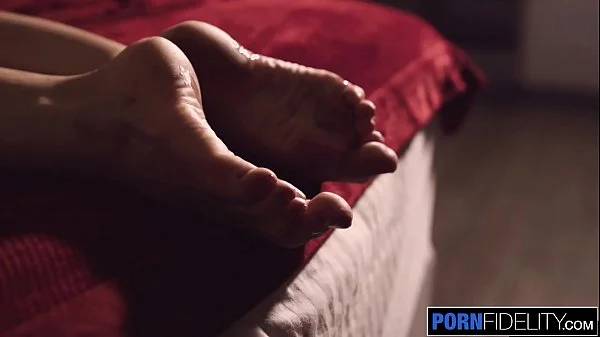 PORNFIDELITY Lilly Ford Let's Him Cum Inside Her Pussy