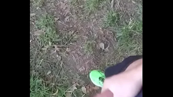jerk off outdoors