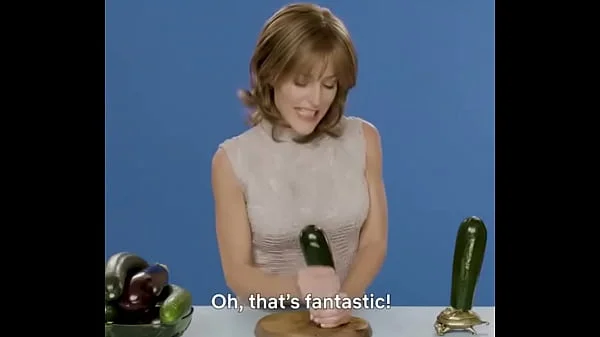 Gillian Anderson - Sex Education