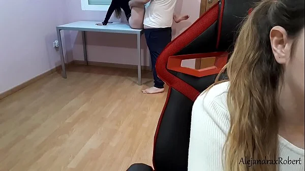 MY step SISTER COMES HOME TO FUCK WITH A STRANGER WHILE I´M STUDYING