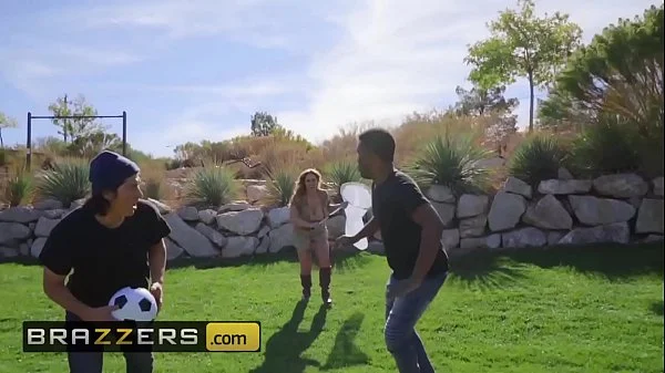 (Eva Notty, Johnny Sins)- MILF On The Prowl - Brazzers
