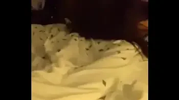 rica venezolana caraqueña puta hace trio con su amiga en españa en hotel