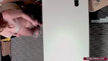 Latina anal fucked by security officer